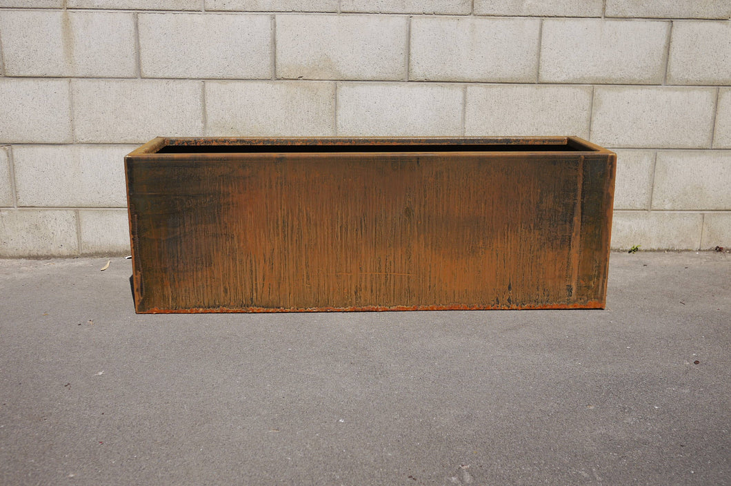 Front view of Corten NZ's 1200mm Long Planter.